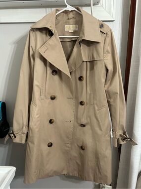 Michael Kors Beige Double-Breasted Trench Coat *MISSING BELT*